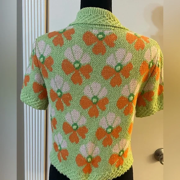 Industry Republic Knit Button-Up Floral Cardigan Collared / Medium / Retail $78 - Picture 2 of 6